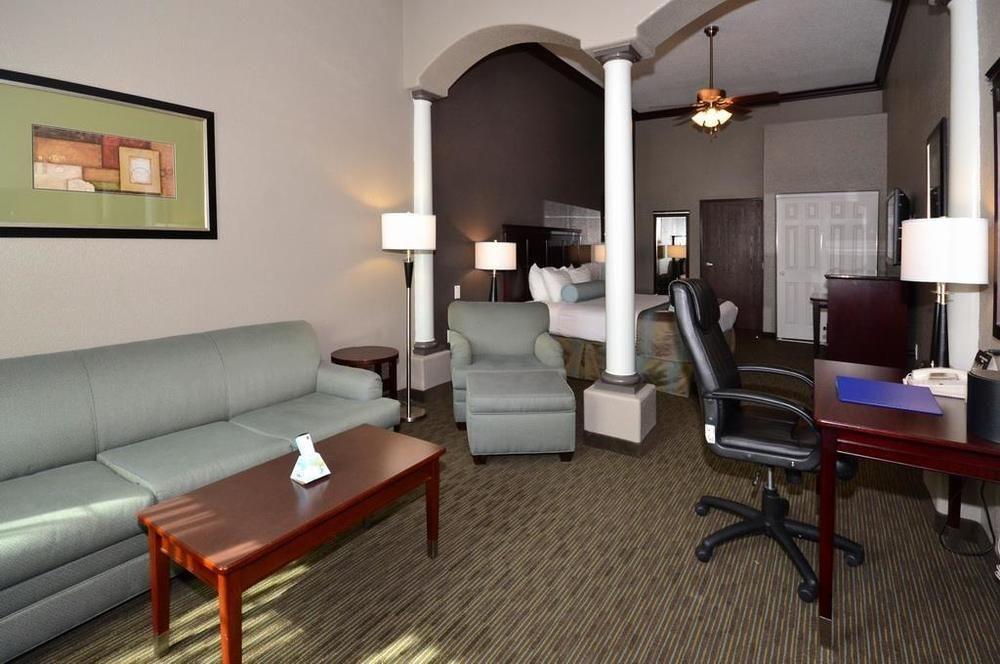 Best Western Plus Main Street Inn Brawley Екстер'єр фото