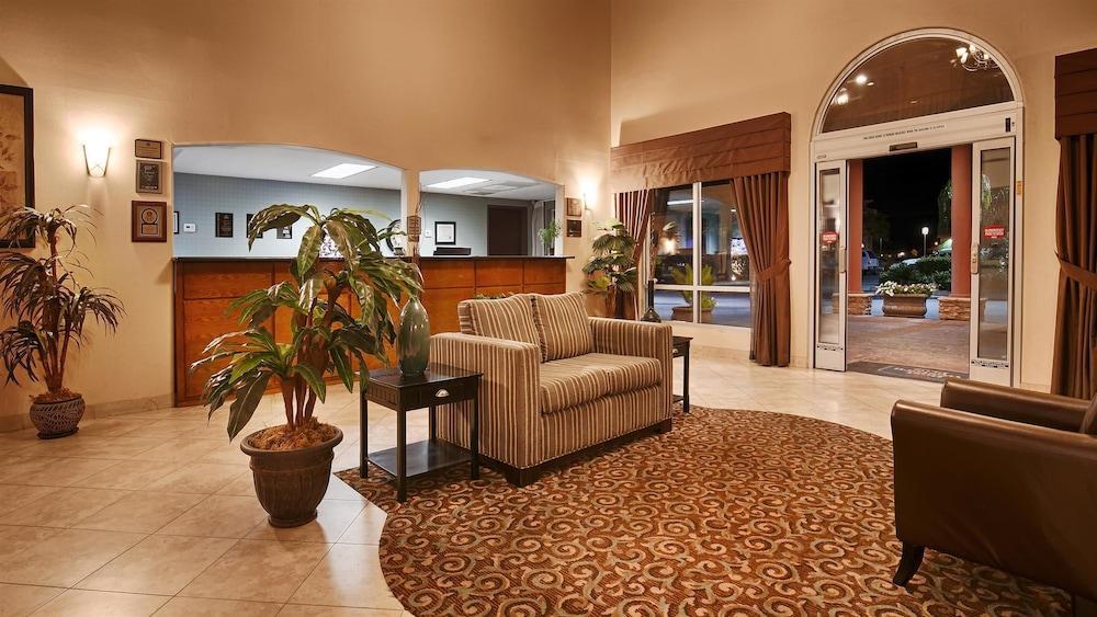 Best Western Plus Main Street Inn Brawley Екстер'єр фото