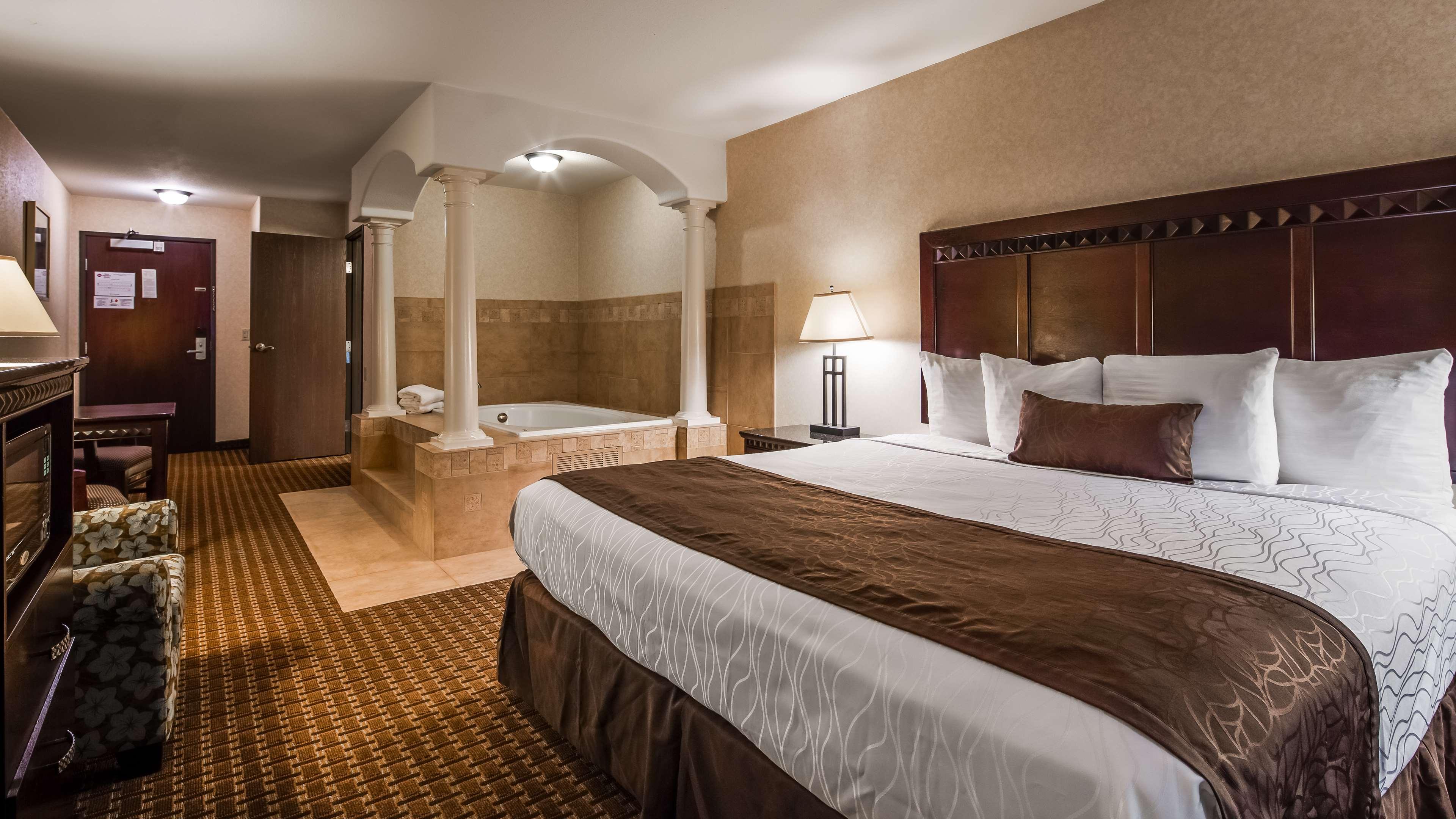 Best Western Plus Main Street Inn Brawley Екстер'єр фото