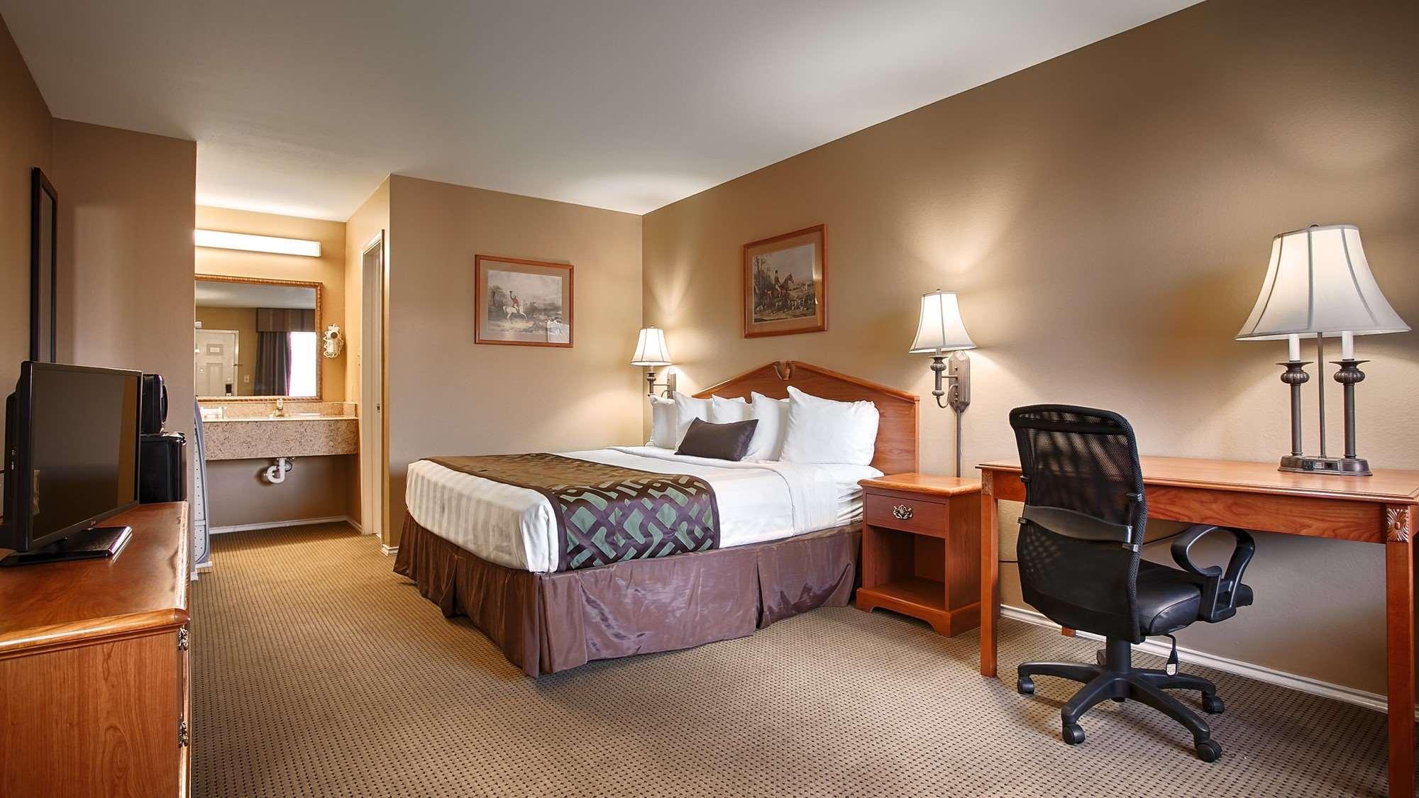 Best Western Plus Main Street Inn Brawley Екстер'єр фото