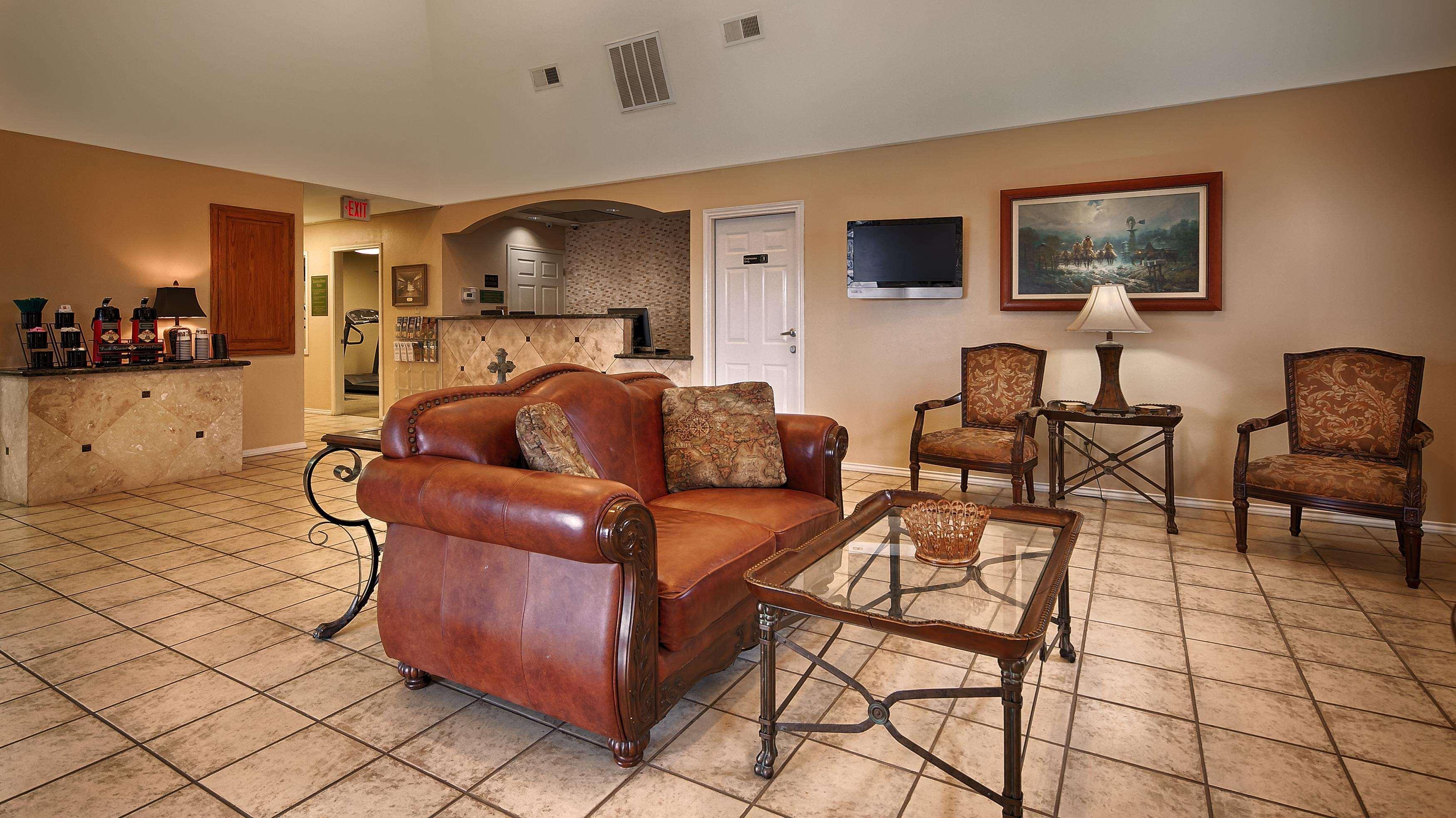 Best Western Plus Main Street Inn Brawley Екстер'єр фото