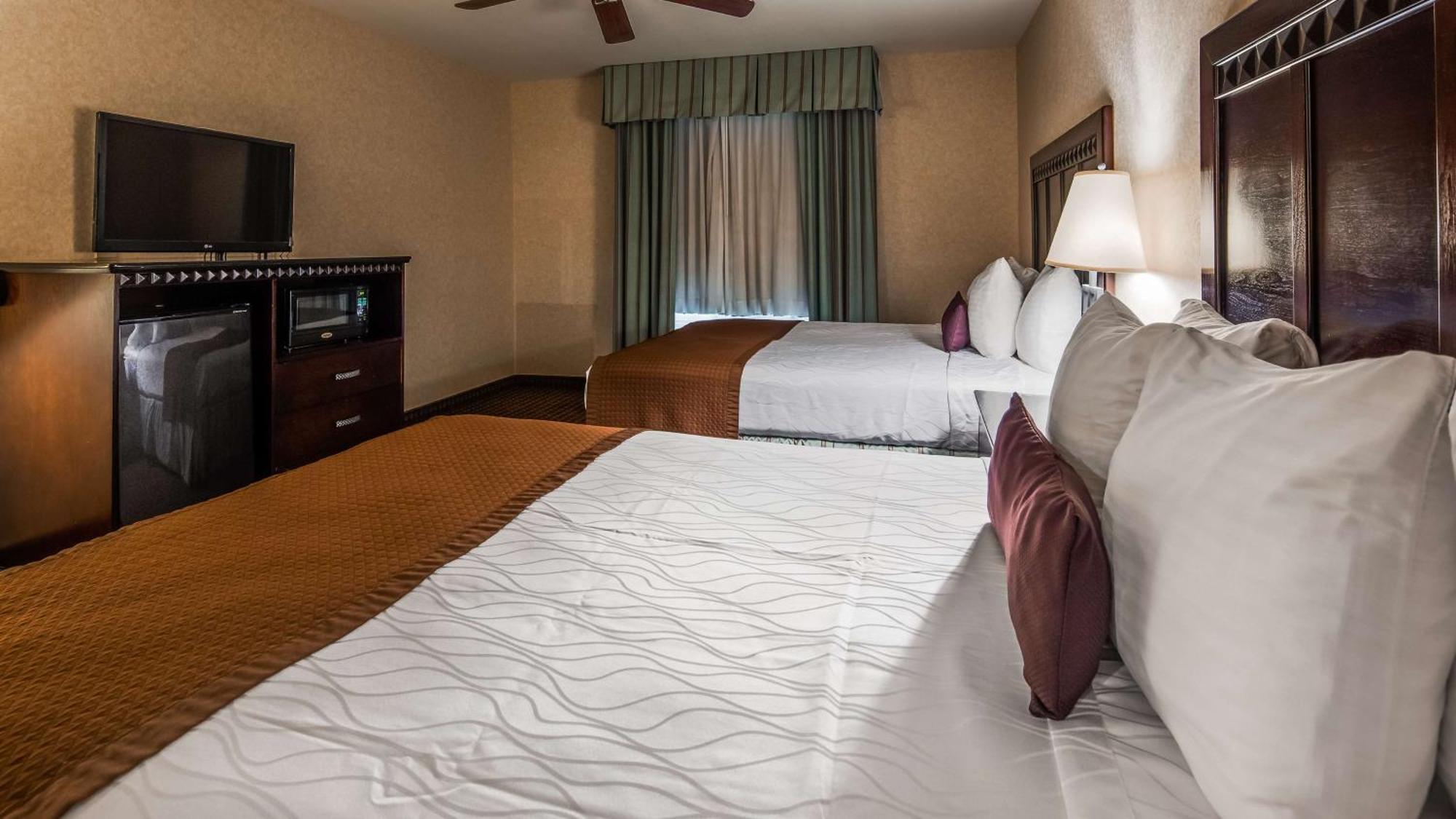 Best Western Plus Main Street Inn Brawley Екстер'єр фото