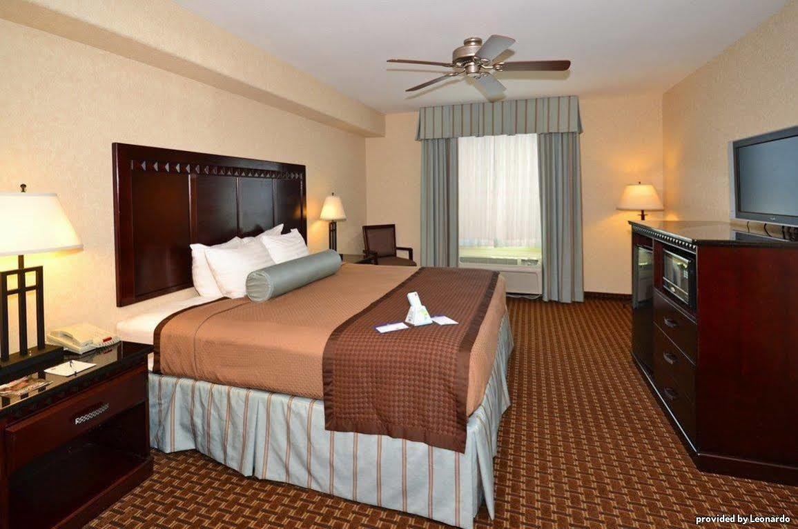 Best Western Plus Main Street Inn Brawley Екстер'єр фото
